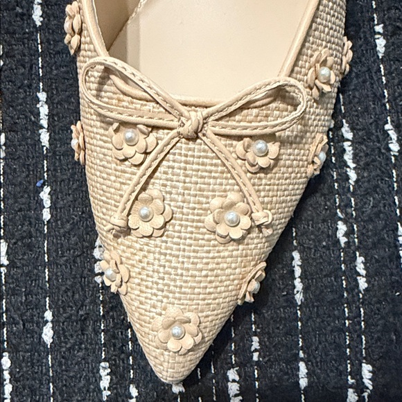 Dolce Vita Cream Embellished Mules - Picture 3 of 5